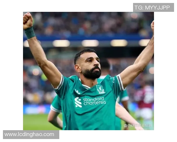 前波兰国脚评斯洛特-萨拉赫风波:冷静处理,尊重职业精神 前波兰国脚评斯洛特-萨拉赫风波:冷静处理,尊重职业精神